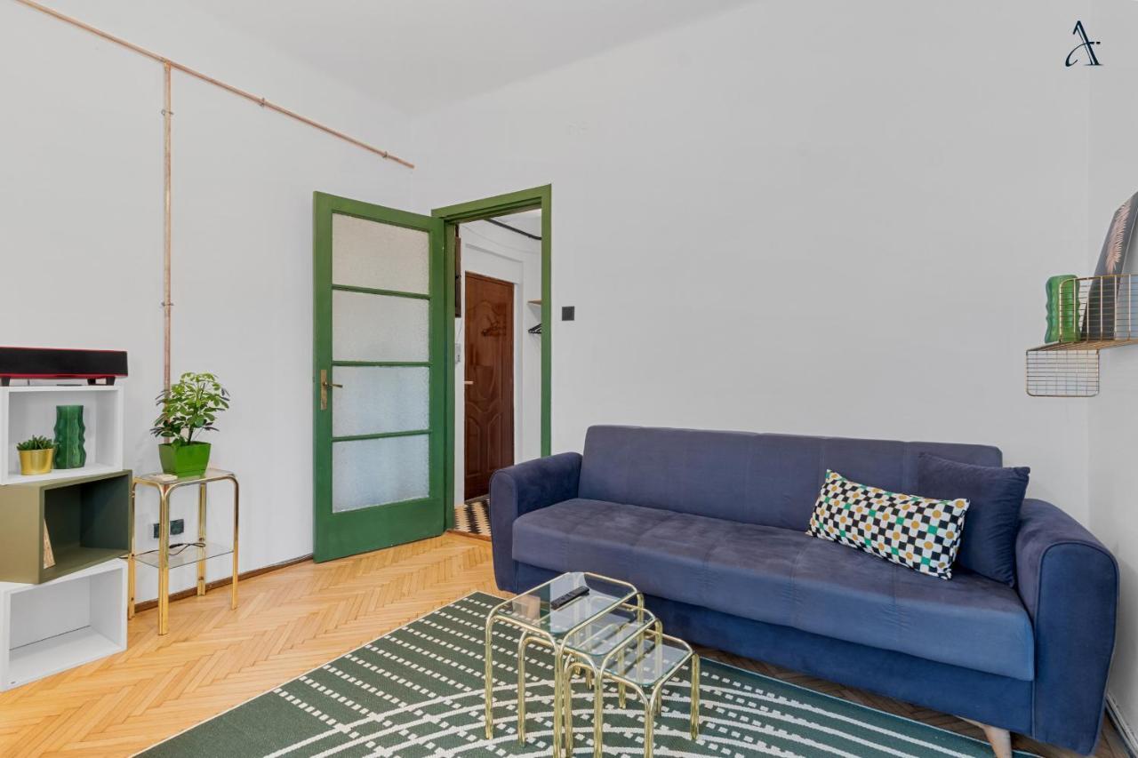 11 Apartments Bucharest Luaran gambar